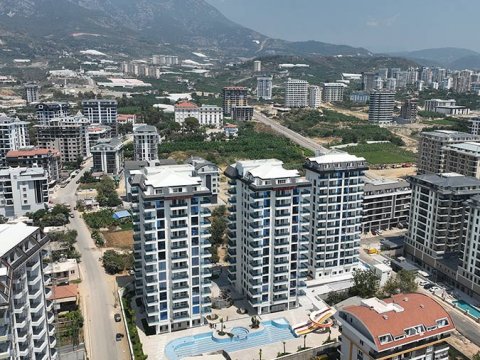 Large-scale renovation in Alanya: demolition of villas for a new five-star hotel