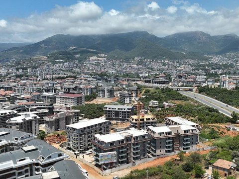 Abschluss der zweiten Phase der Sanierung der Atatürk-Allee in Alanya
