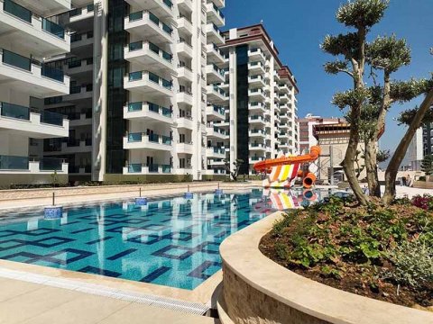 Russians buy record number of real estate in Turkey